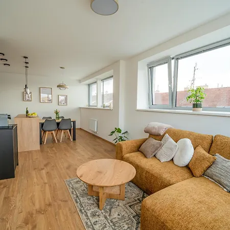 Zlata Kabelka Apartment